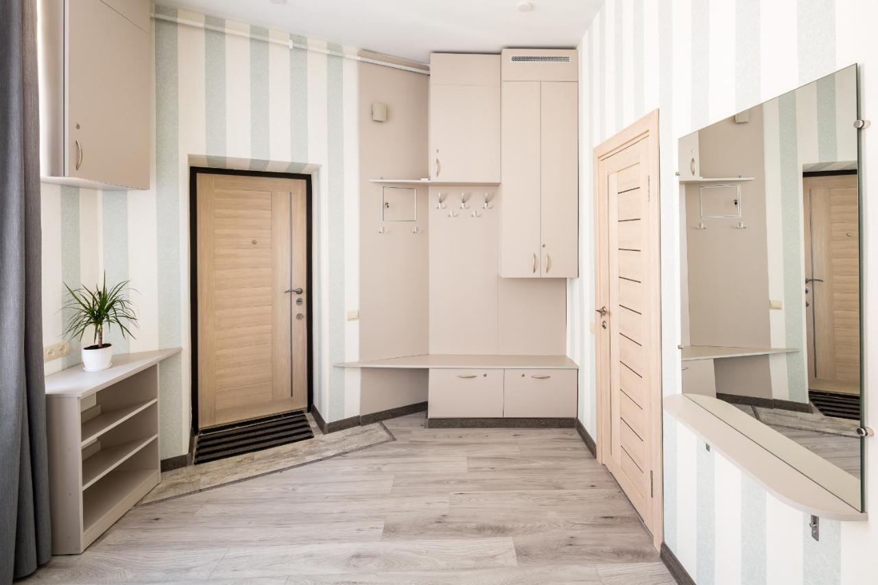 #1 Apartment Lviv Eksteriør billede